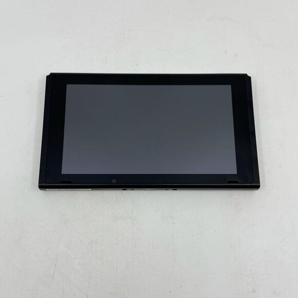 NINTENDO SWITCH HAC-001 LCD Screen, Charger, & Controller Bundle - Picture 2 of 14